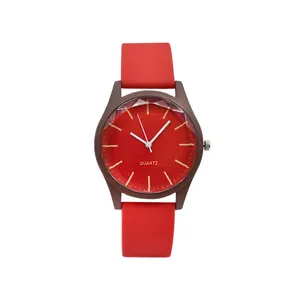 ساعت مچی عقربه ای مدل gh200-gh