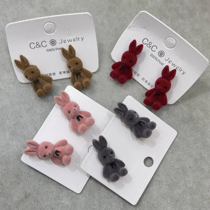 گوشواره زنانه مدل خرس مخملی