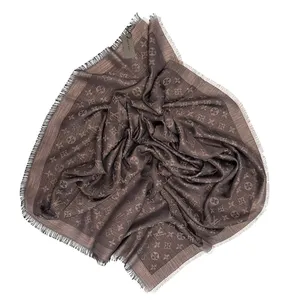 روسری زنانه لویی ویتون مدل مجلسی ژاکارد لمه دار