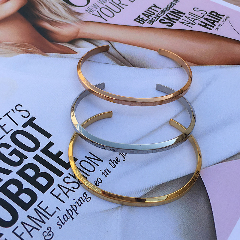 دستبند مردانه کد 10