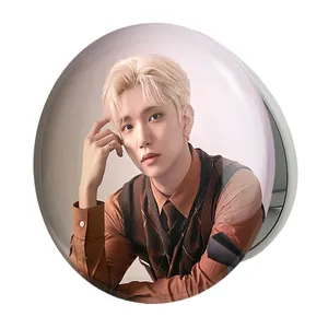 آینه جیبی خندالو طرح جاشوا گروه سونتین Seventeen مدل تاشو کد 12488 