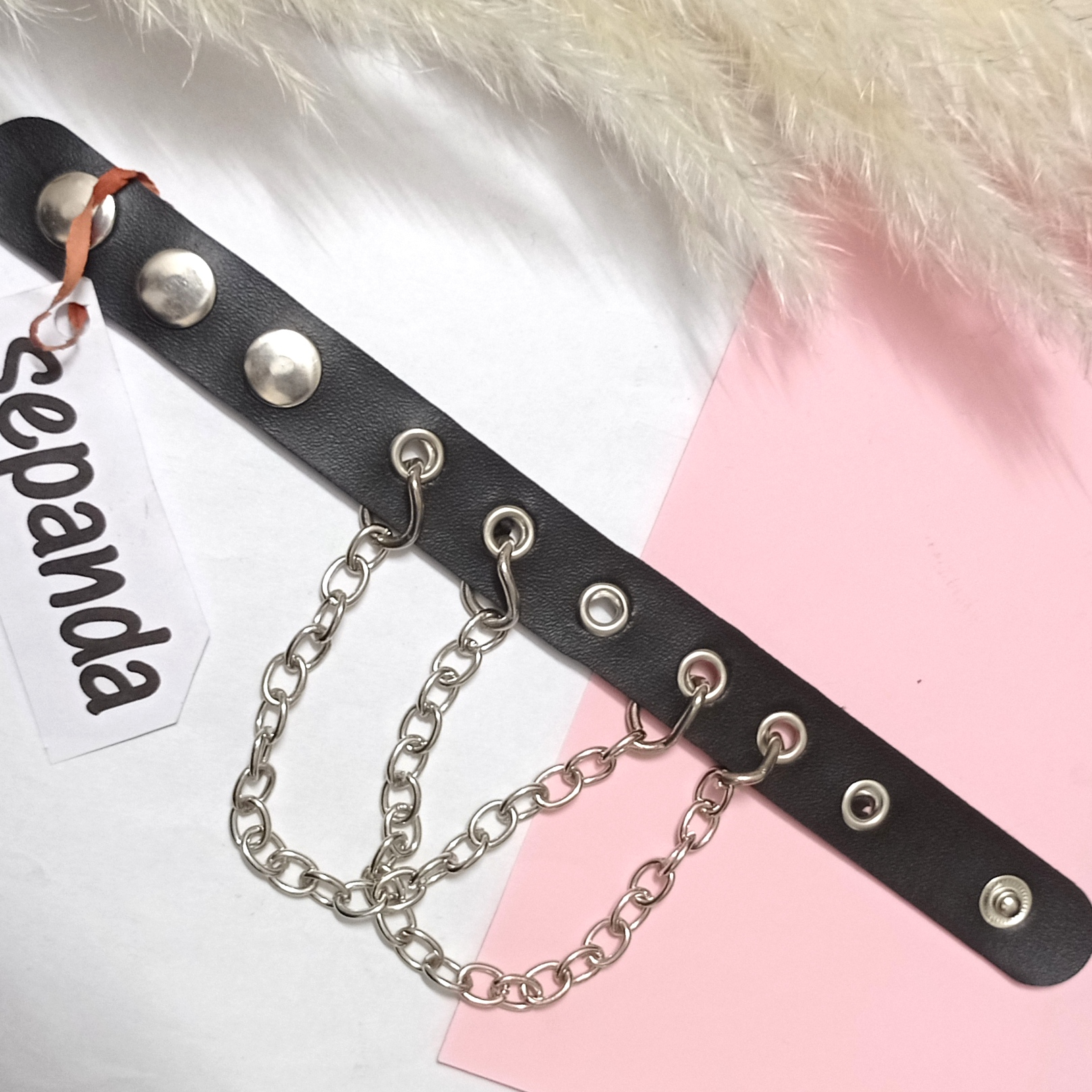 دستبند مدل زنجیر دار