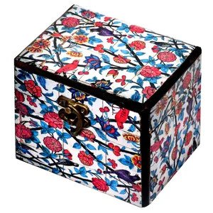 جعبه هدیه چوبی طرح گلبرگ