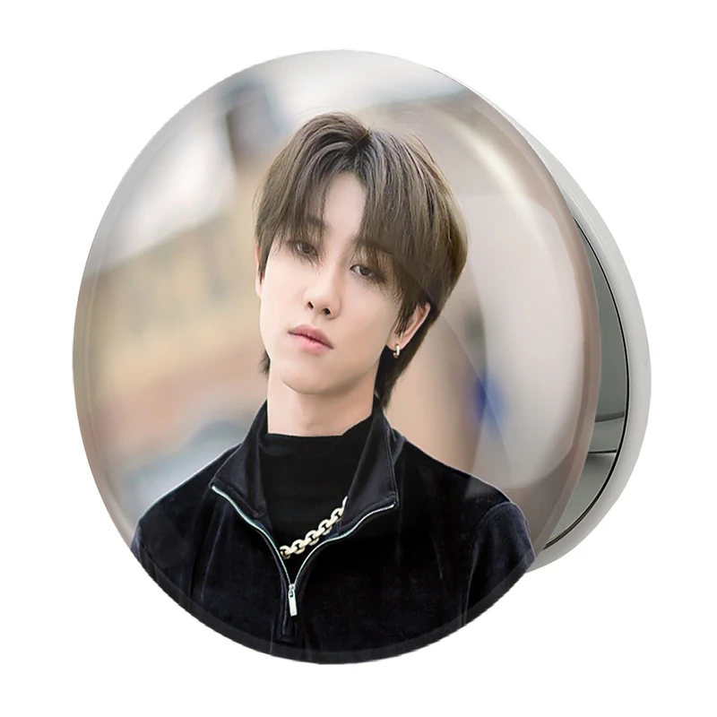 آینه جیبی خندالو طرح دی ایت گروه سونتین Seventeen مدل تاشو کد 21547 