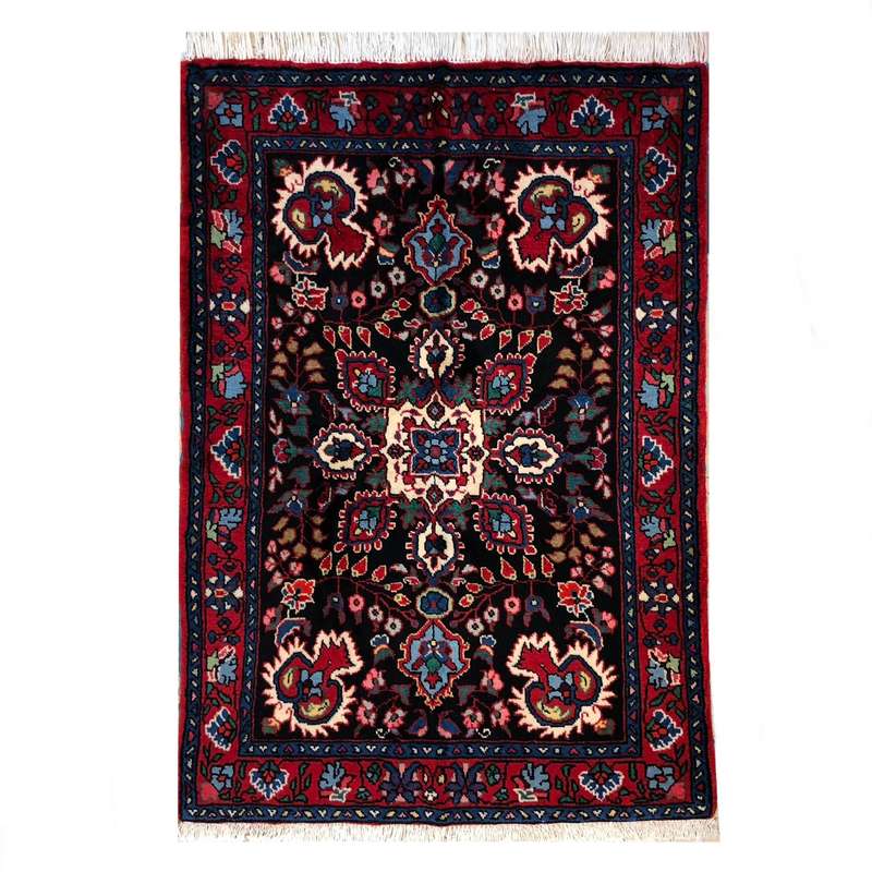 فرش دستبافت ۱.۵ متری مدل نهاوند زمینه مشکی فرش دستبافت ۱.۵ متری مدل نهاوند زمینه مشکی