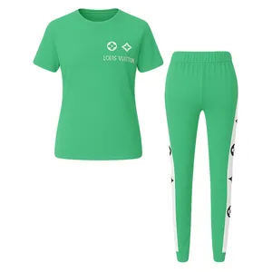 ست تی‌شرت آستین کوتاه و شلوار راحتی زنانه مدل بهار کد 04