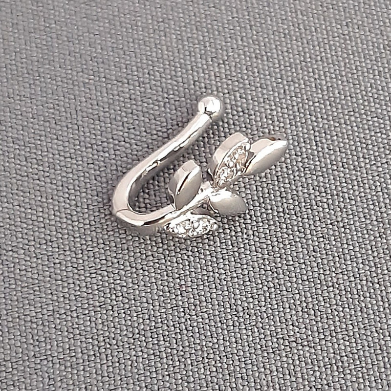 پیرسینگ بینی زنانه مدل برگ کد zrk-27