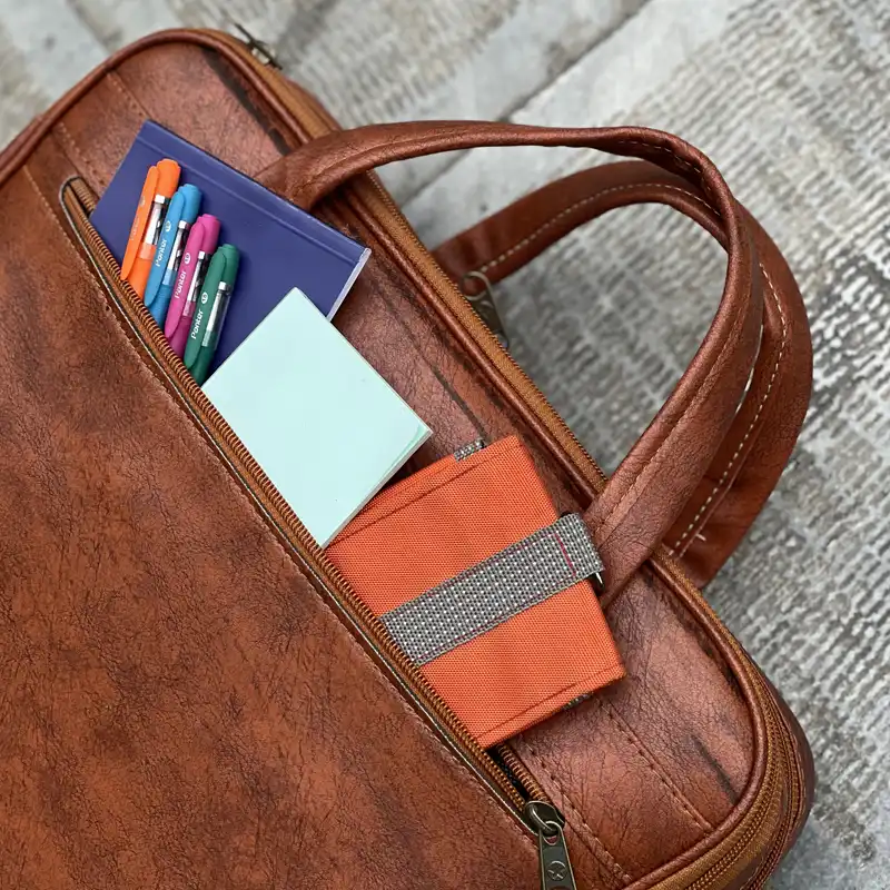 کیف اداری فوروارد مدل MT005