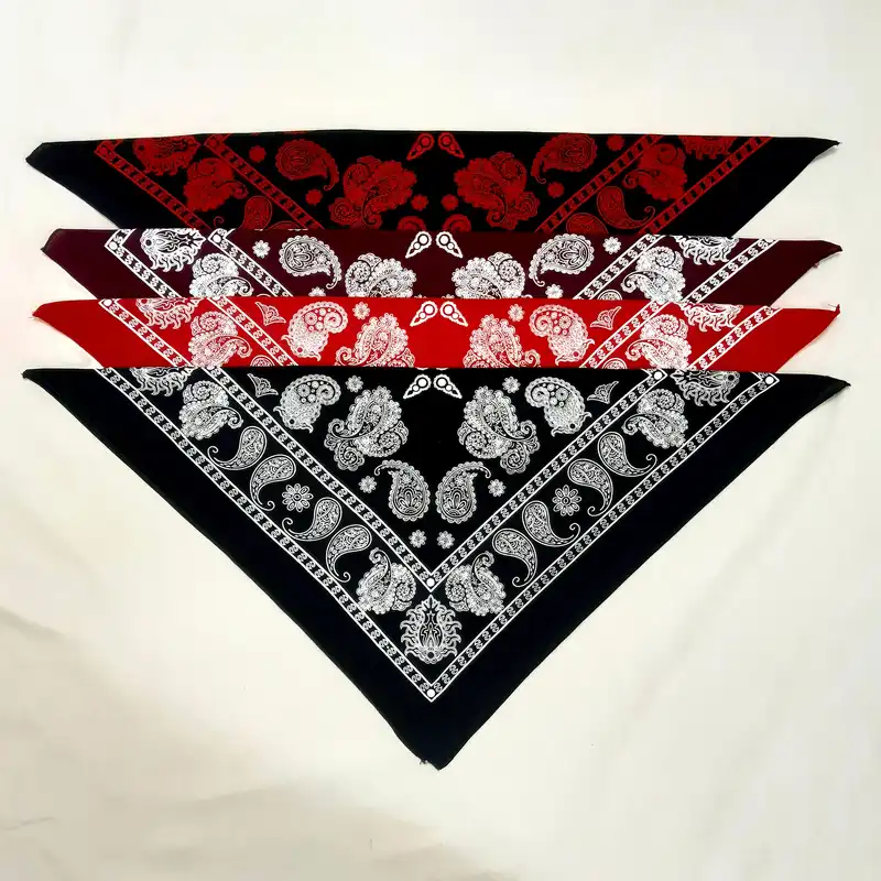 دستمال سر و گردن مدل باندانا بته جقه کد 04