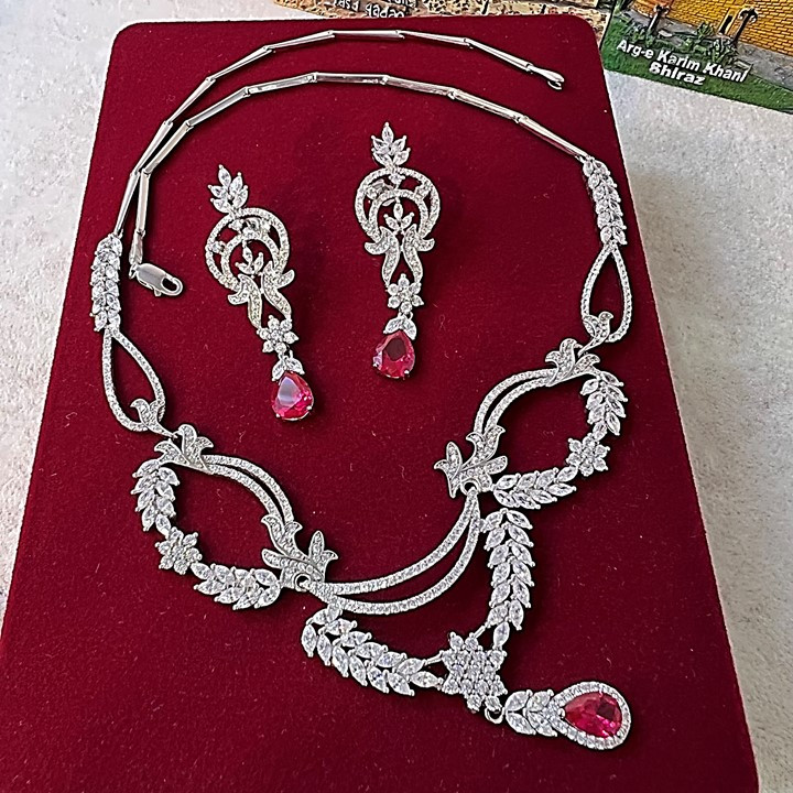 سرویس نقره زنانه مدل یاقوت کد glsr-1152 سرویس نقره زنانه مدل یاقوت کد glsr-1152