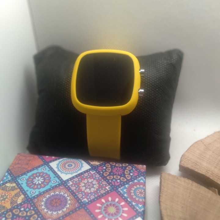 ساعت مچی دیجیتال مدل RK