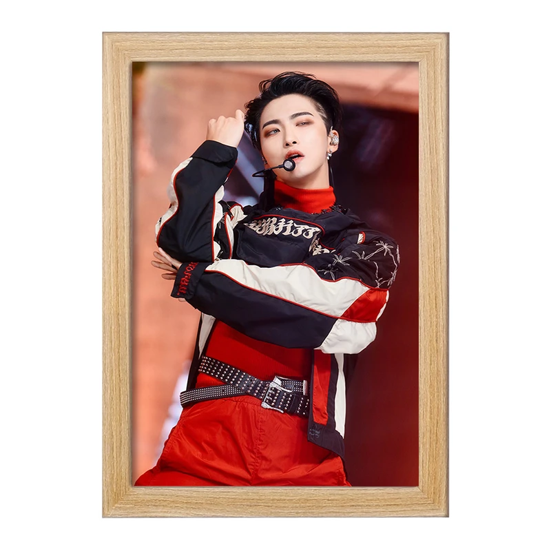 تابلو خندالو مدل سونگهوا گروه ایتیز ATEEZ  کد 21265