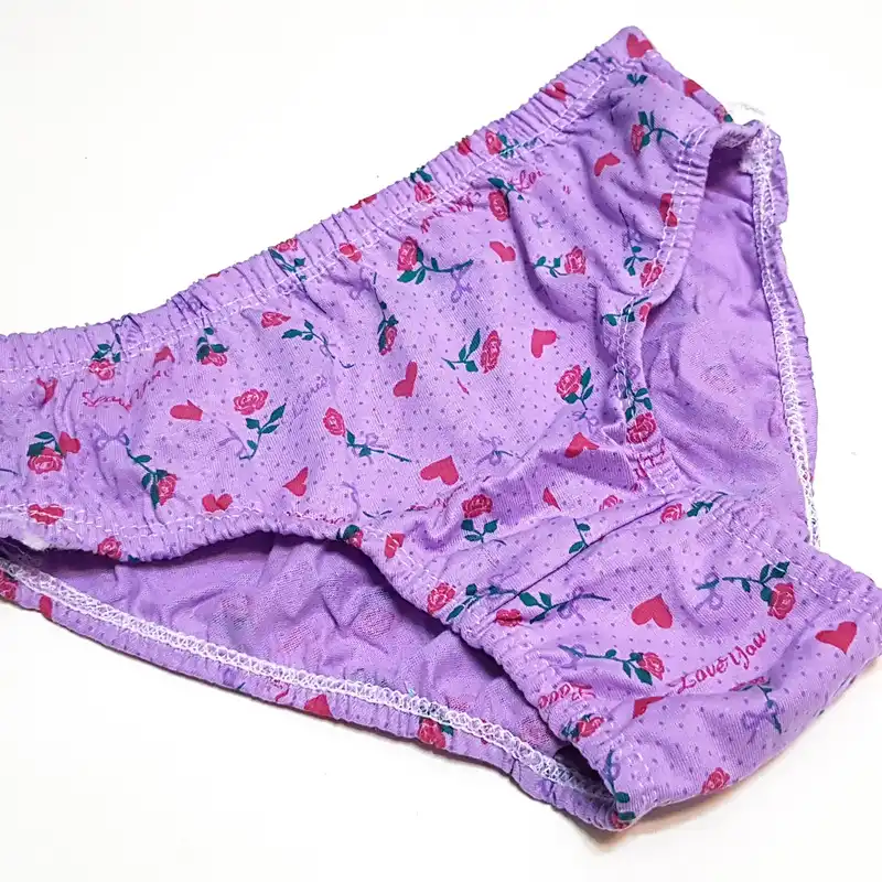 شورت زنانه مدل گل رز نخی کد 4227 بسته 6 عددی