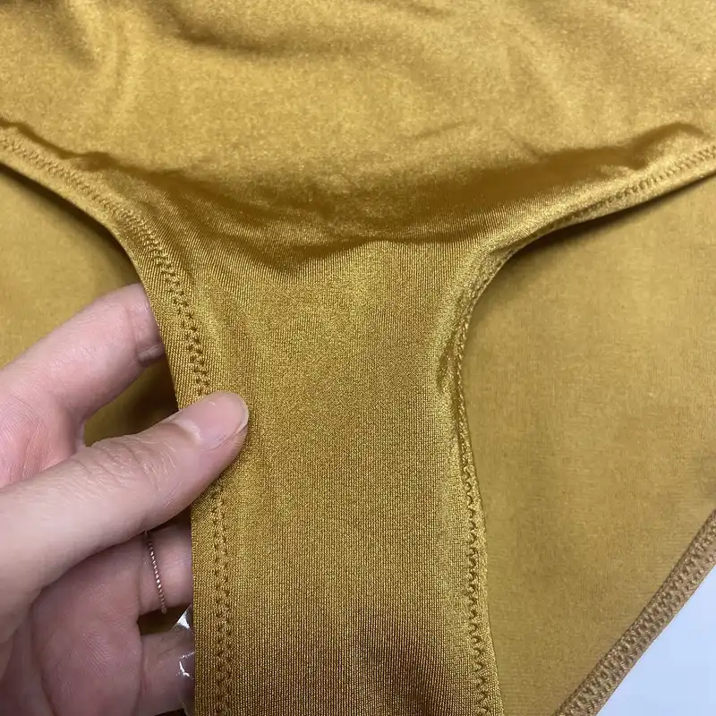 مایو زنانه سی اند ای مدل 552