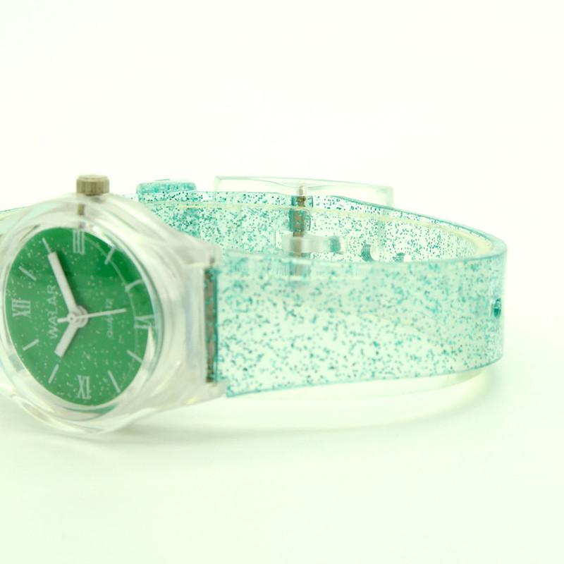 ساعت مچی عقربه ای بچگانه والار مدل 2323 ساعت مچی عقربه ای بچگانه والار مدل 2323