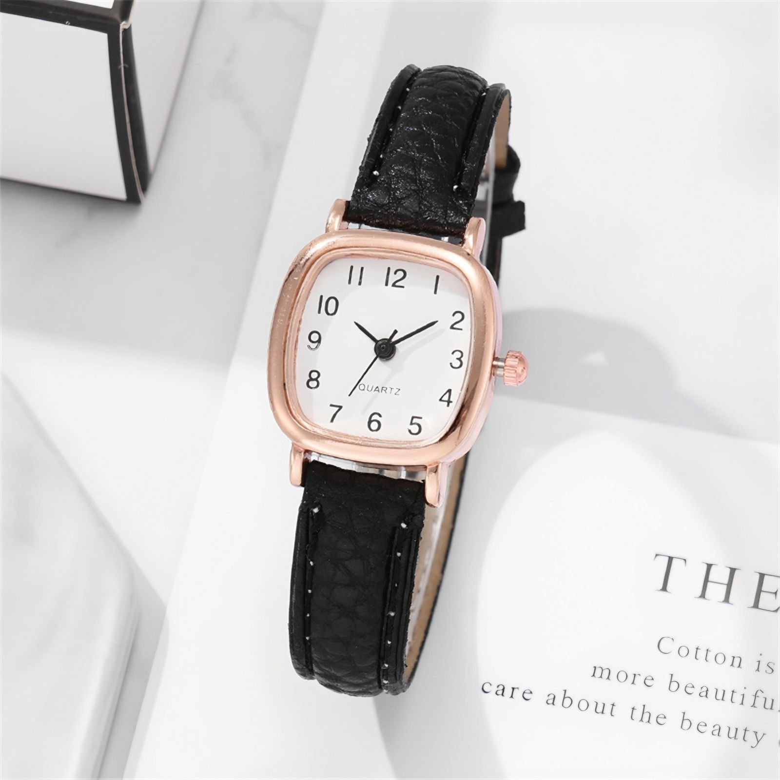 ساعت مچی عقربه ای زنانه مدل کلاسیک بند چرم کد 2 - - 3