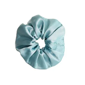 کش مو زنانه دلنار گالری مدل اسکرانچی ساتن پاستیلی B