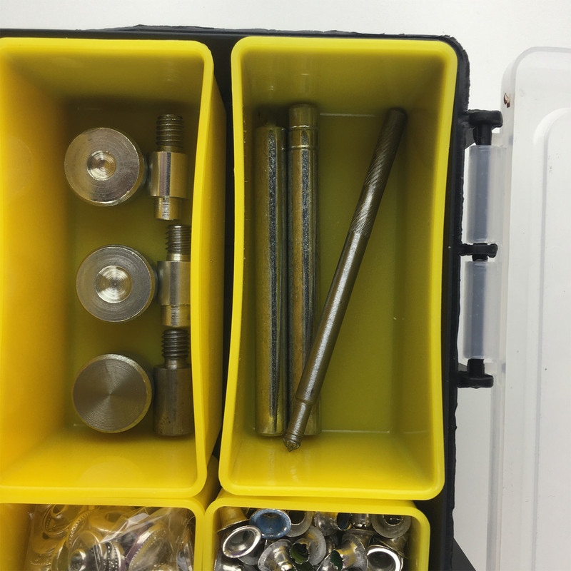 دکمه و پرچ چرم دوزی کد SP20X به همراه قالب مجموعه 20 عددی دکمه و پرچ چرم دوزی کد SP20X به همراه قالب مجموعه 20 عددی