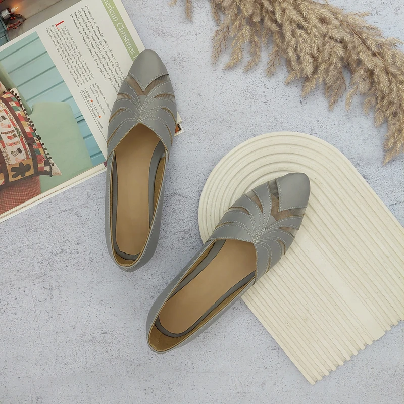 عکس شماره 37 : کفش زنانه مدل تینا