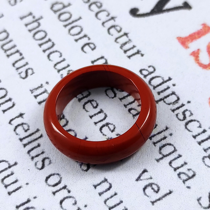 انگشتر زنانه سلین کالا مدل جاسپر  طرح سنگ ماه تولد فروردین و شهریور