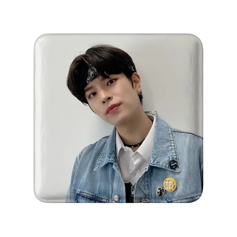 مگنت خندالو طرح سونگمین گروه استری کیدز Stary Kids کد 16933