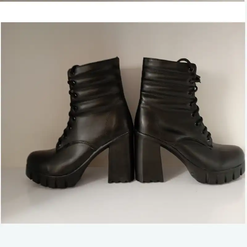 نیم بوت زنانه مدل A-879 رنگ مشکی