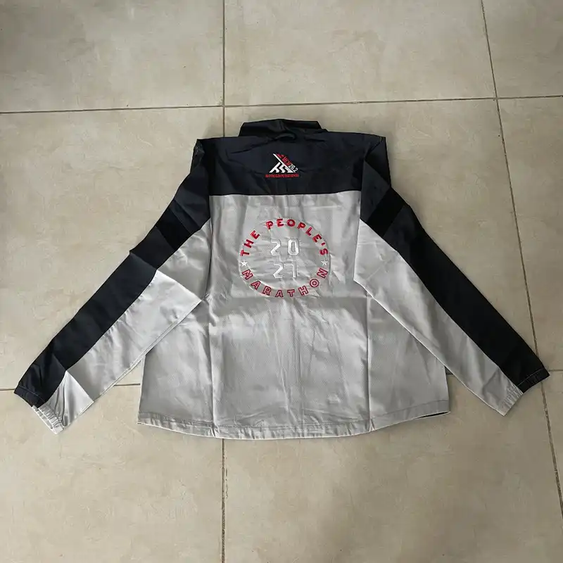 سویشرت ورزشی زنانه بروکس مدل Kn4678