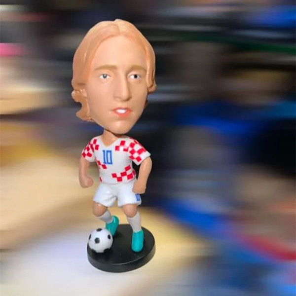 فیگور مدل مودریچ طرح کرواسی ارتفاع 10 سانتی متر