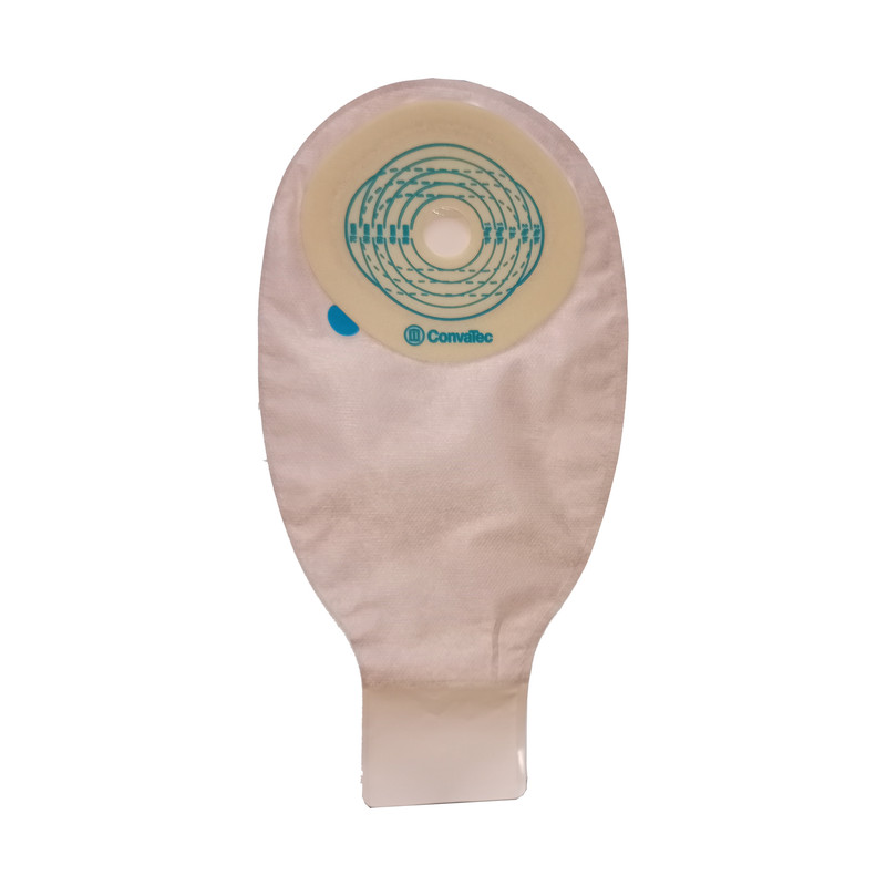 کیسه استومی کانواتک مدل 421838 بسته 5 عددی به همراه کلیپس قفل کیسه مدل s1