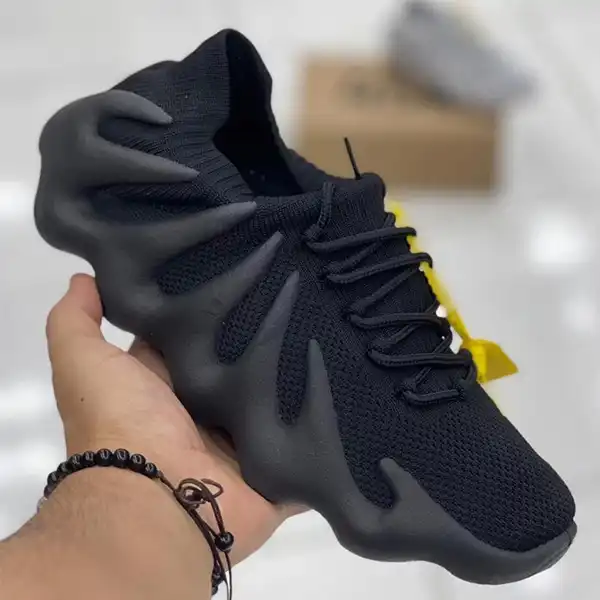 کفش پیاده روی مدل Yeezy450