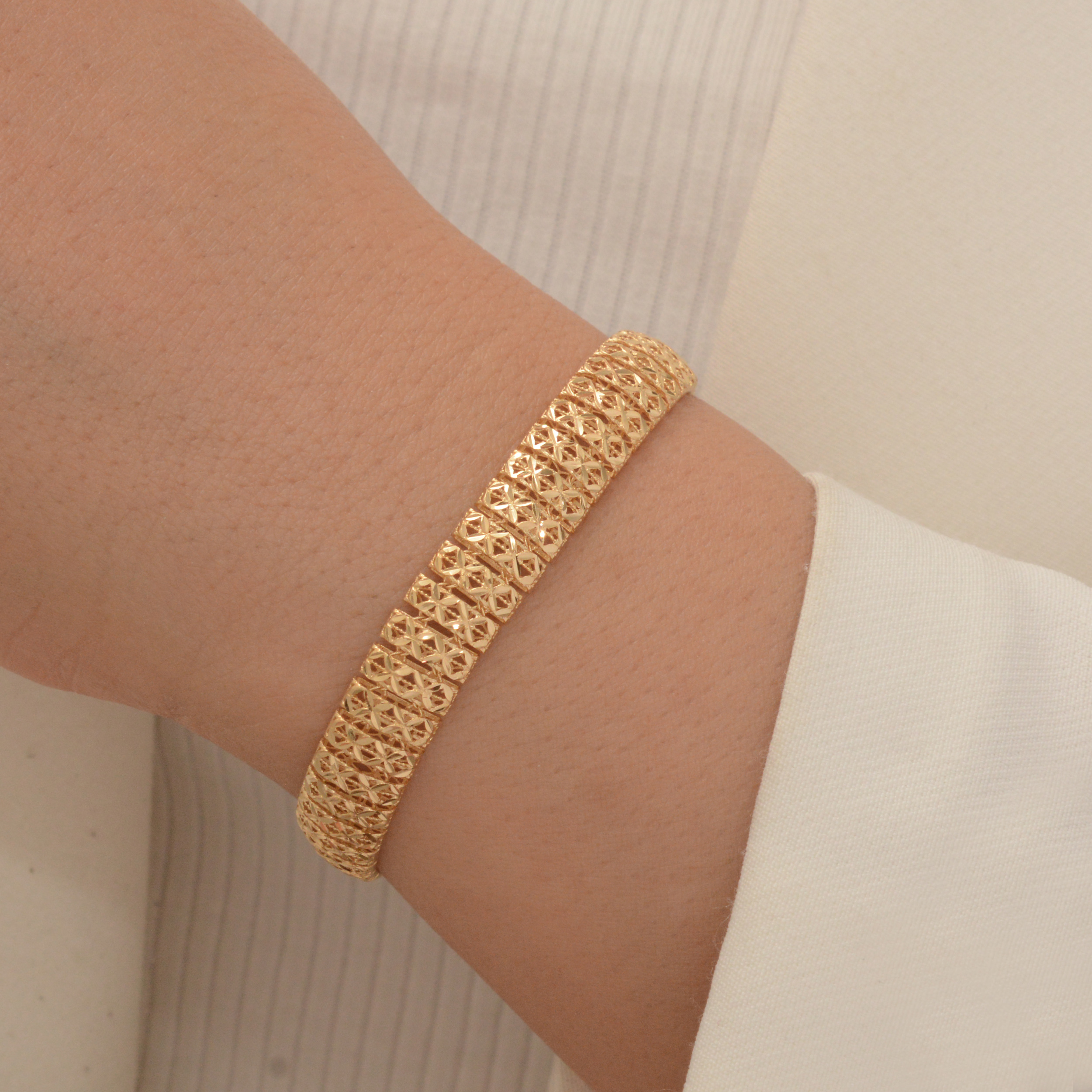 دستبند طلا 18 عیار زنانه طلای مستجابی کد 18.5 -  - 2