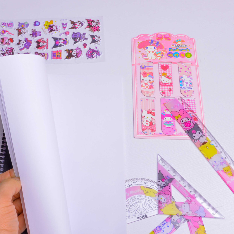 بسته لوازم تحریر مدل کرومی و گروه سانریو مجموعه 12 عددی