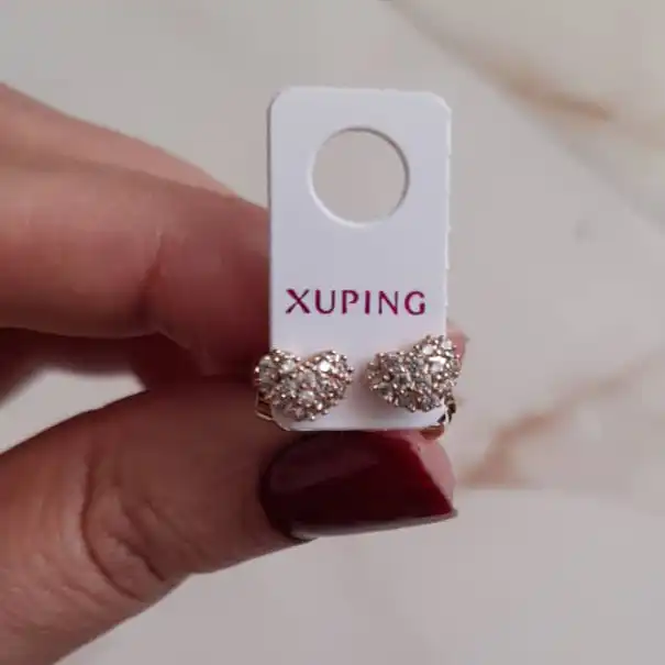 گوشواره زنانه ژوپینگ مدل قلب نگینی