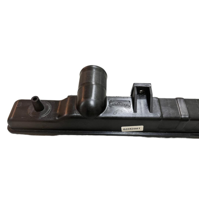 مخزن بالا رادیاتور اس ام تی مدل 7878 مناسب برای مزدا وانت