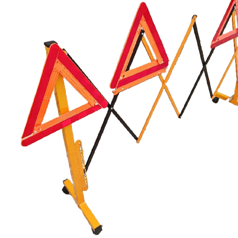 راه بند چرخدار مدل s113 به همراه مثلث خطر