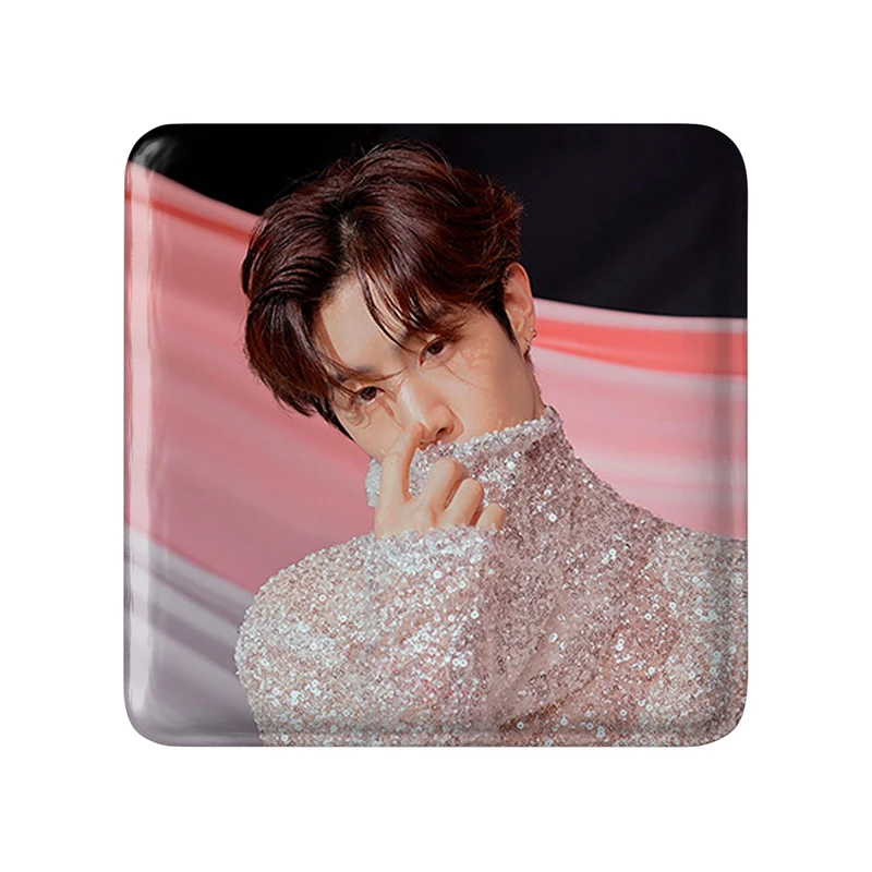 مگنت خندالو طرح مارک گروه گات سون GOT7 کد 11665