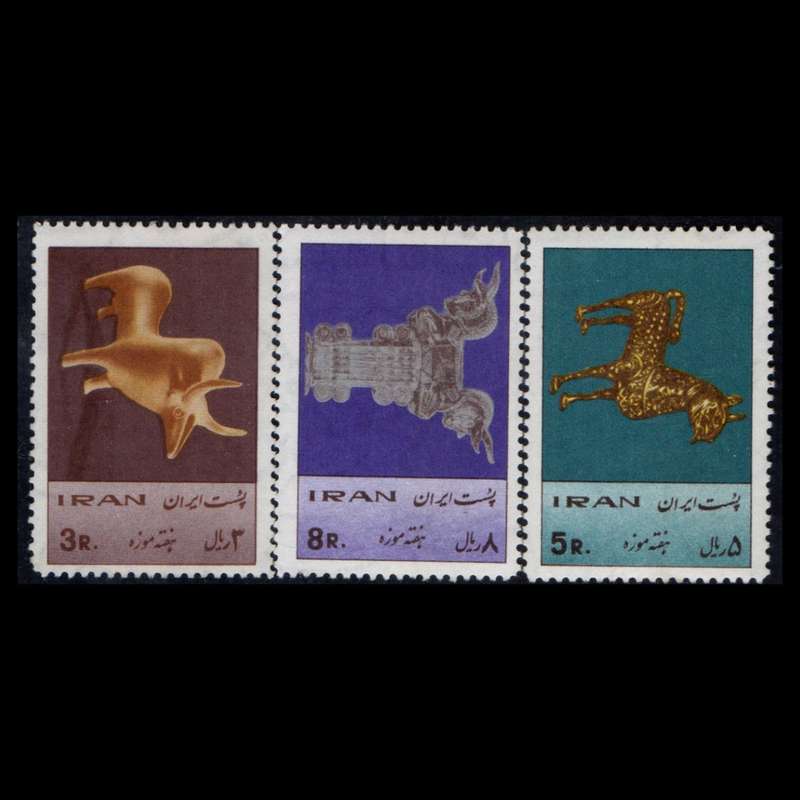 تمبر یادگاری مدل هفته موزه مجموعه 3 عددی