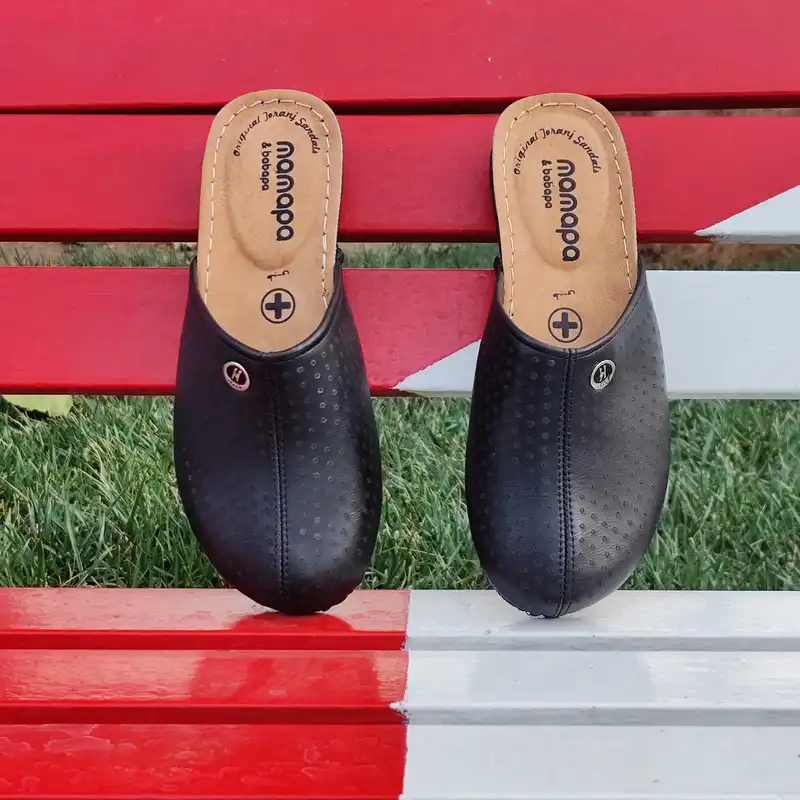 صندل زنانه مدل جلوبسته طبی دوختی کد Bk-900002