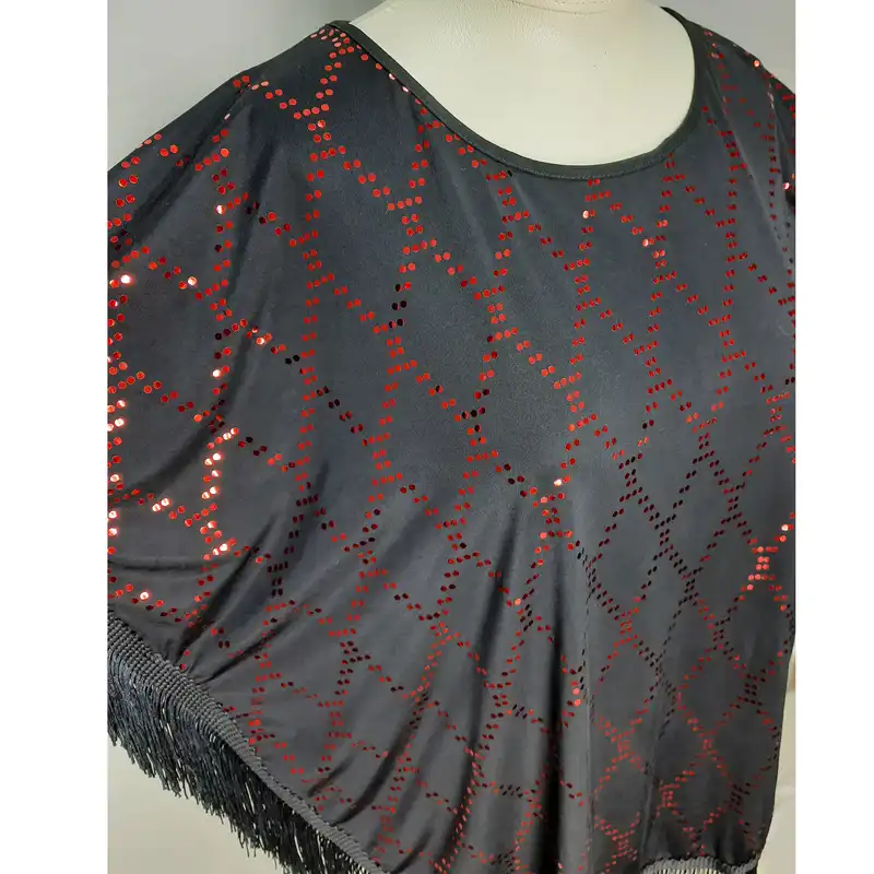 پانچو زنانه مدل 65 رنگ مشکی