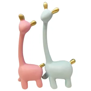 مجسمه مدل زرافه مجموعه دو عددی