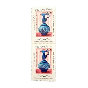 تمبر یادگاری مدل روز جهانی موزه طرح صراحی بسته 2 عددی