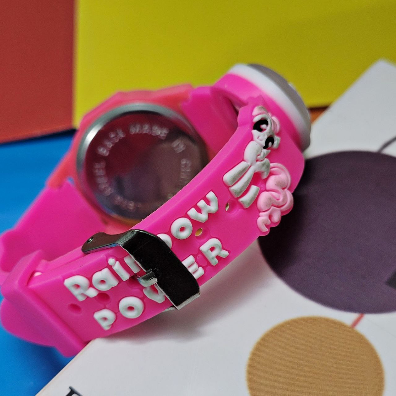 ساعت مچی عقربه ای بچگانه مدل چراغدار 07 ساعت مچی عقربه ای بچگانه مدل چراغدار 07