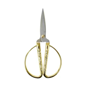 قیچی ژیزی یوان مدل جواهر دوزی کد K43