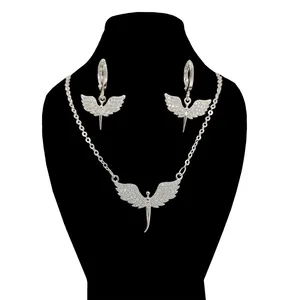 نیم ست زنانه مدل بال فرشته کد Brn043