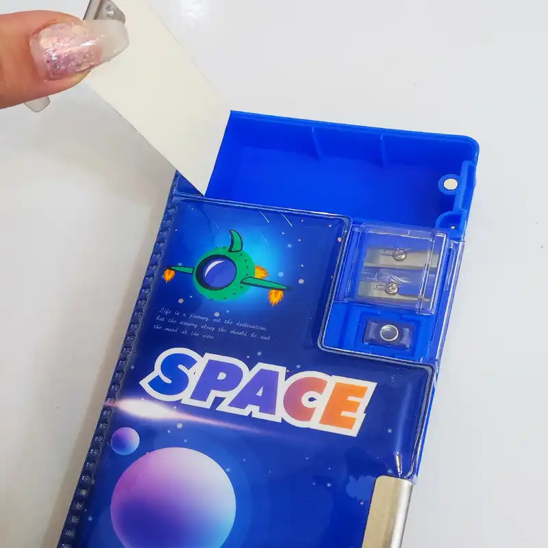 جامدادی مدل کتابی آهنربایی طرح فضانورد کد 001