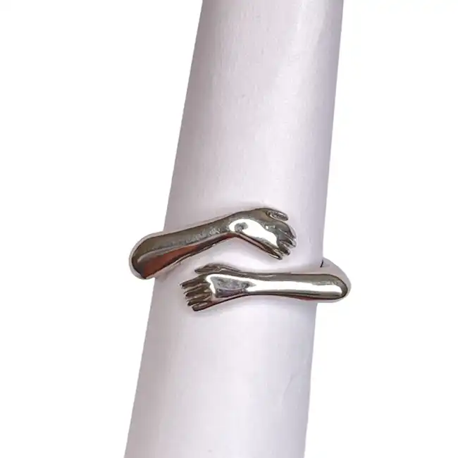 انگشتر زنانه مدل آغوش