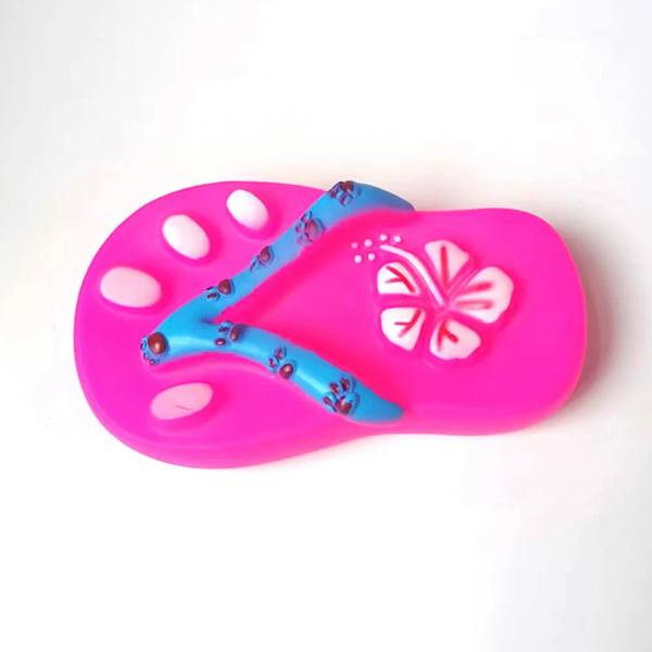 اسباب بازی سگ مدل سوتک دار دندانی طرح دمپایی