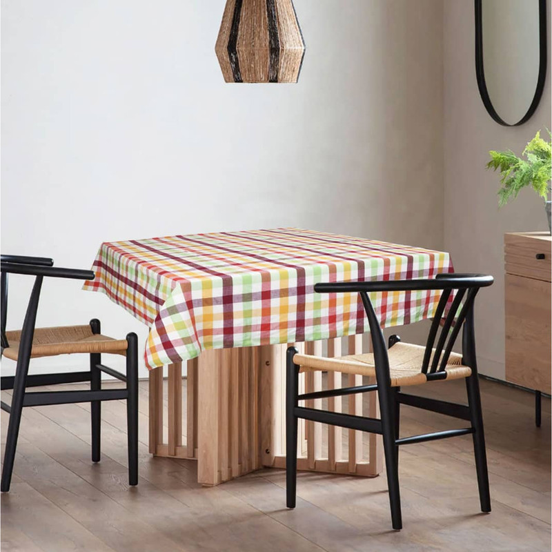 رومیزی برق لامع طرح سبلان کد C140