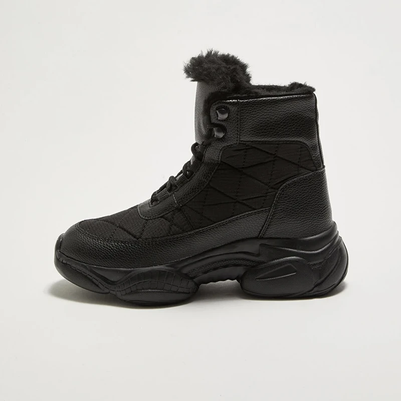 نیم بوت زنانه ال سی وایکیکی مدل انتی شوک داخل پشمی