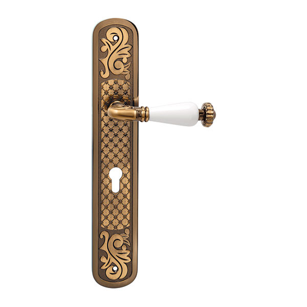 دستگیره در اچ تی ان پرایم مدل Leona دستگیره در اچ تی ان پرایم مدل Leona